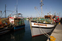 © Philip Plisson / Pêcheur d’Images / AA38877 Kalk Bay Harbour - Photo Galleries - Fishing equipment