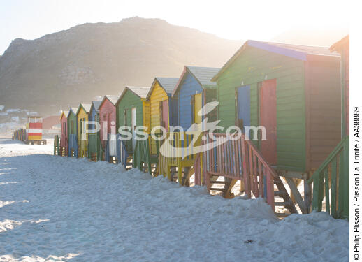 Muizenberg beach - © Philip Plisson / Plisson La Trinité / AA38889 - Photo Galleries - Beach cabin