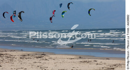 Muizenberg beach - © Philip Plisson / Plisson La Trinité / AA38882 - Nos reportages photos - Sport et loisir