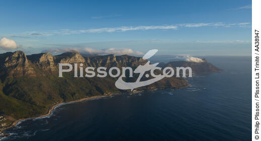 Cape of good hope - © Philip Plisson / Plisson La Trinité / AA38947 - Photo Galleries - Cliff