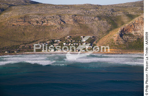 Cape of good hope - © Philip Plisson / Plisson La Trinité / AA38939 - Photo Galleries - Cliff