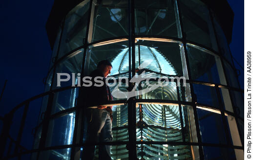 Pen Men lighthouse - © Philip Plisson / Plisson La Trinité / AA38959 - Photo Galleries - Lighthouse [56]