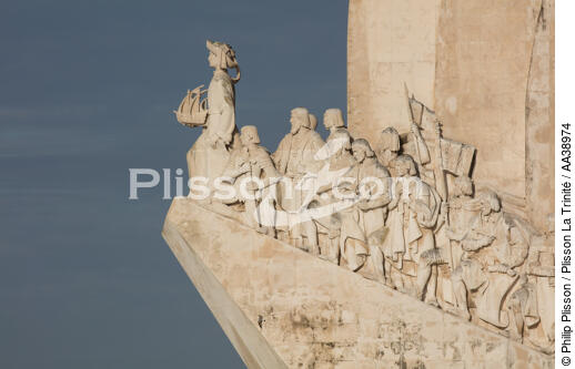 Lisbonne - © Philip Plisson / Plisson La Trinité / AA38974 - Nos reportages photos - Statue
