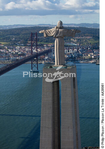 Lisbonne - © Philip Plisson / Plisson La Trinité / AA38981 - Nos reportages photos - Portugal