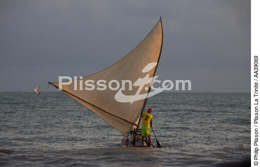 Jangaderos - © Philip Plisson / Plisson La Trinité / AA39069 - Photo Galleries - Maritime activity