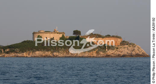 Island Mamula in the Adriatic sea - © Philip Plisson / Plisson La Trinité / AA39192 - Photo Galleries - Foreign country