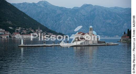 Saint George Island - © Philip Plisson / Plisson La Trinité / AA39188 - Photo Galleries - Montenegro