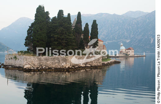 Saint George Island - © Philip Plisson / Plisson La Trinité / AA39213 - Photo Galleries - Montenegro