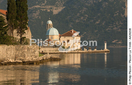 Saint George Island - © Philip Plisson / Plisson La Trinité / AA39208 - Photo Galleries - Montenegro