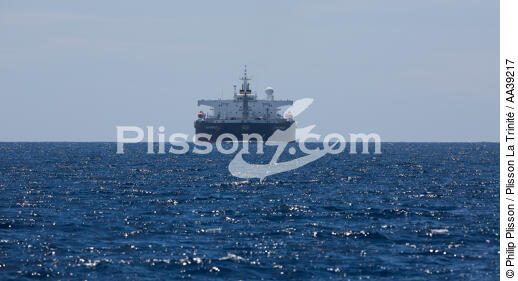  - © Philip Plisson / Plisson La Trinité / AA39217 - Photo Galleries - Oil tanker