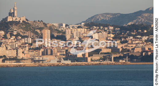 Marseille - © Philip Plisson / Plisson La Trinité / AA39262 - Photo Galleries - Town [13]
