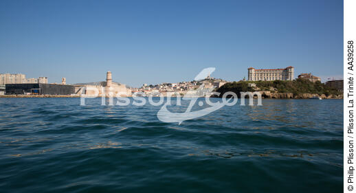 Marseille - © Philip Plisson / Plisson La Trinité / AA39258 - Nos reportages photos - France