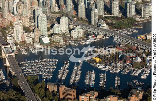Vancouver - © Philip Plisson / Plisson La Trinité / AA39300 - Nos reportages photos - Immeuble