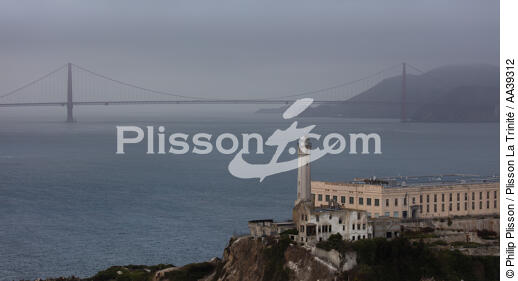 Alcatraz lighthouse - © Philip Plisson / Plisson La Trinité / AA39312 - Photo Galleries - California