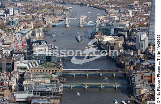 London - © Philip Plisson / Plisson La Trinité / AA39329 - Photo Galleries - Bridge