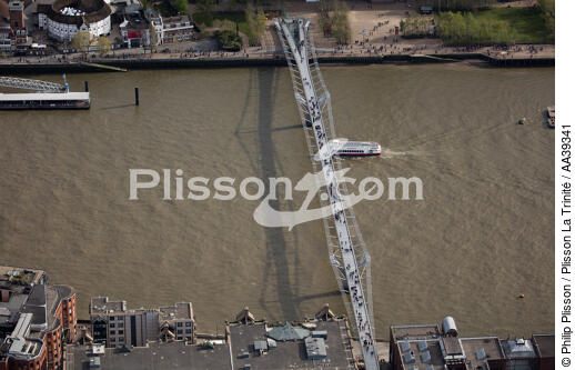 Londres - © Philip Plisson / Plisson La Trinité / AA39341 - Nos reportages photos - Construction