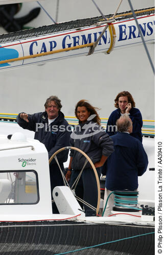Olivier de Kersauzon and Marie Tabarly on Géronimo sailboat - © Philip Plisson / Plisson La Trinité / AA39410 - Photo Galleries - Author