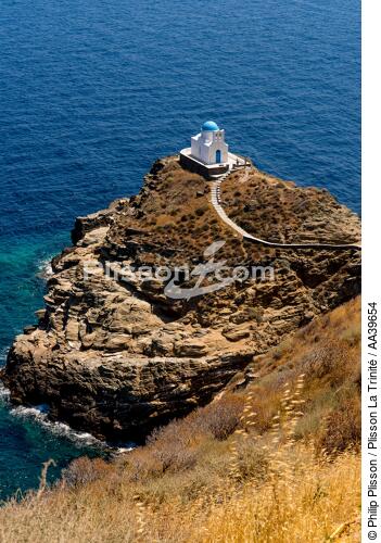The Cyclades on the Aegean Sea - © Philip Plisson / Plisson La Trinité / AA39654 - Photo Galleries - Vertical