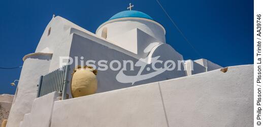 The Cyclades on the Aegean Sea - © Philip Plisson / Plisson La Trinité / AA39746 - Photo Galleries - Church