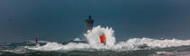 © Philip Plisson / Pêcheur d’Images / AA39420 Le phare du Four, tempête Zeus en 2017 - Nos reportages photos - Signalisation maritime