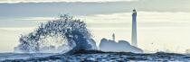 © Philip Plisson / Plisson La Trinité / AA39632 Wave in front of Ile Vierge lighthouse - Photo Galleries - Keywords