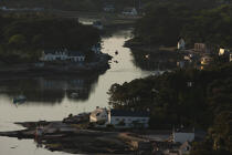 © Philip Plisson / Pêcheur d’Images / AA39912 The Crac'h river in Morbihan - Photo Galleries - Brittany