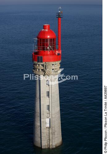 Le phare du Grand Jardin devant Saint-Malo - © Philip Plisson / Plisson La Trinité / AA39897 - Nos reportages photos - Vue aérienne