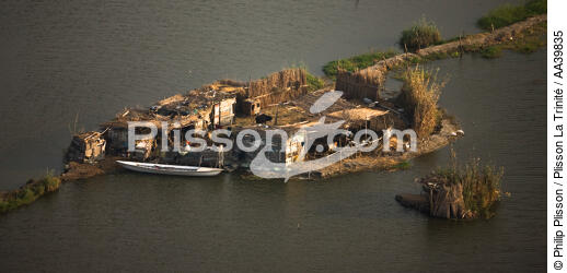 On the Manzala lake - Egypt - © Philip Plisson / Plisson La Trinité / AA39835 - Photo Galleries - Aerial shot