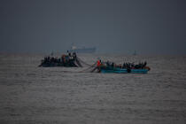 Pêche devant Alexandrie - Egypte © Philip Plisson / Pêcheur d’Images / AA39804 - Nos reportages photos - Activité maritime