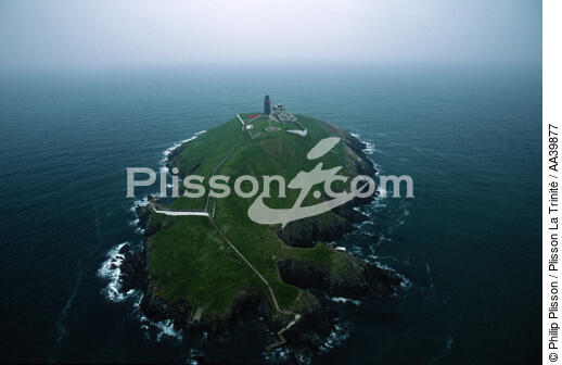 The Ballycotton lighthouse near Cork in Ireland - © Philip Plisson / Plisson La Trinité / AA39877 - Photo Galleries - Philip Plisson